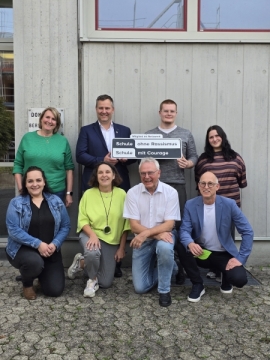 Übergabe der Plakette Schule ohne Rassismus