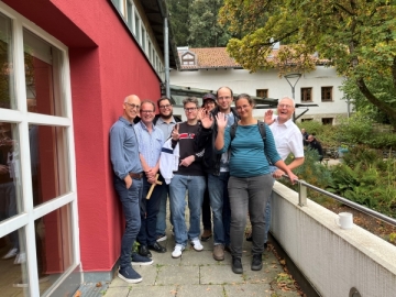 Ehemaligentreffen Fotos von Ehemaligen und Mitarbeitenden